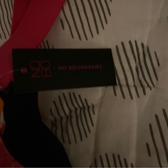 No Boundaries Bra Sz 38 DD Tropical Print NWT - Picture 3 of 4